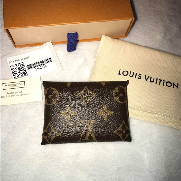 **SOLD**Louis Vuitton Small Kirigami in Monogram - Picture 2 of 4